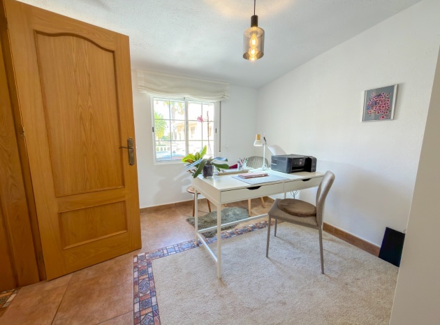 Återförsäljning - Villa - Villamartin - Los Dolses