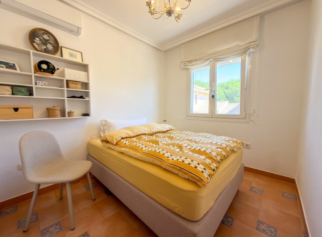 Återförsäljning - Villa - Villamartin - Los Dolses