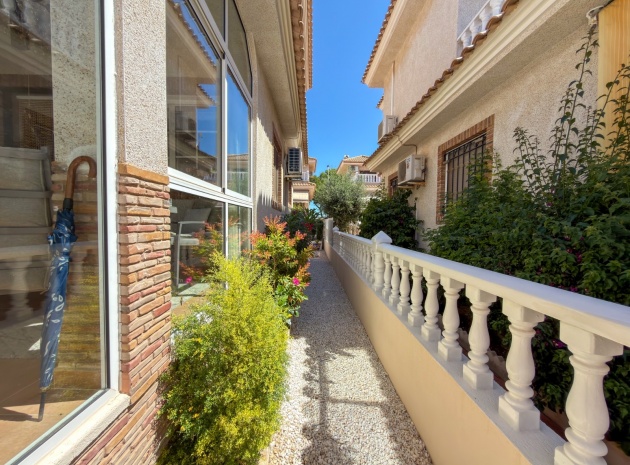 Återförsäljning - Villa - Villamartin - Los Dolses