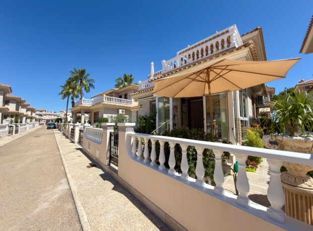 Återförsäljning - Villa - Villamartin - Los Dolses