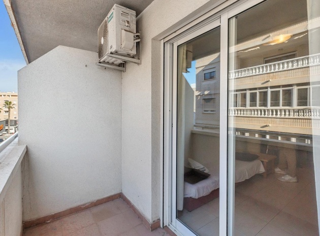 Resale - Apartment - Torrevieja - Beachside Torrevieja