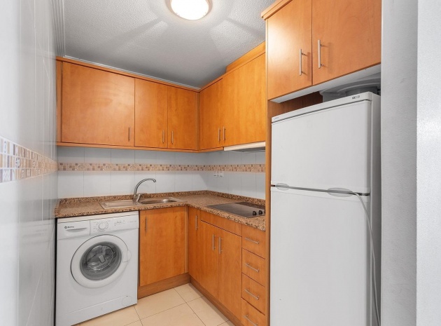 Resale - Apartment - Torrevieja - Beachside Torrevieja