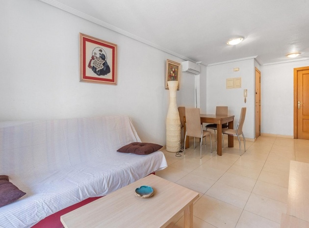 Resale - Apartment - Torrevieja - Beachside Torrevieja