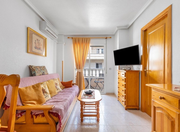 Resale - Apartment - Torrevieja - Beachside Torrevieja