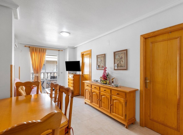 Resale - Apartment - Torrevieja - Beachside Torrevieja