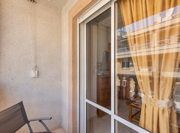 Resale - Apartment - Torrevieja - Beachside Torrevieja