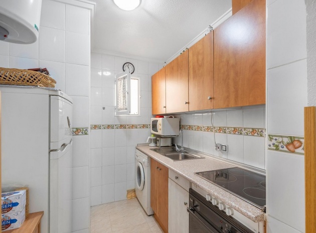 Resale - Apartment - Torrevieja - Beachside Torrevieja