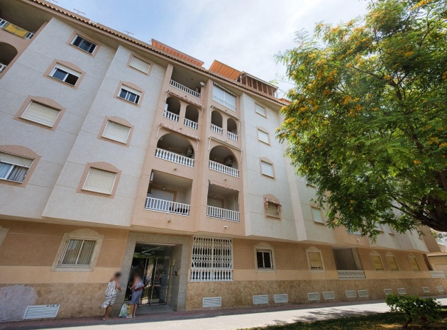Resale - Apartment - Torrevieja - Beachside Torrevieja
