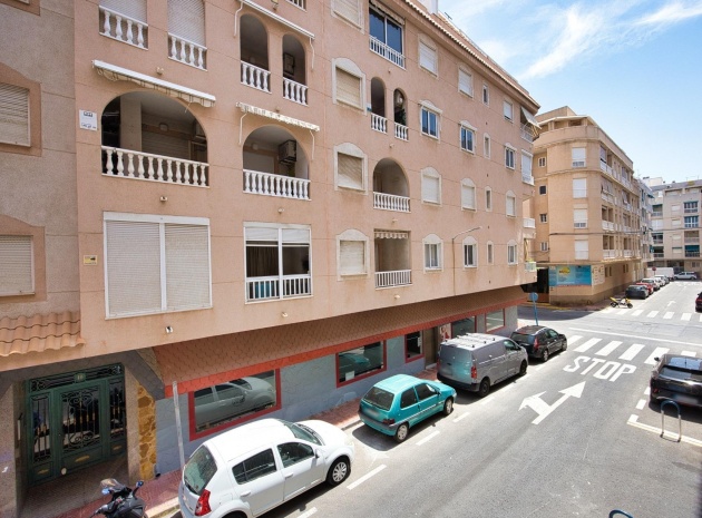 Resale - Apartment - Torrevieja - Beachside Torrevieja