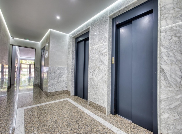 Resale - Apartment - Torrevieja - Beachside Torrevieja
