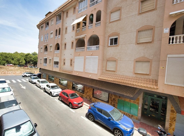 Resale - Apartment - Torrevieja - Beachside Torrevieja