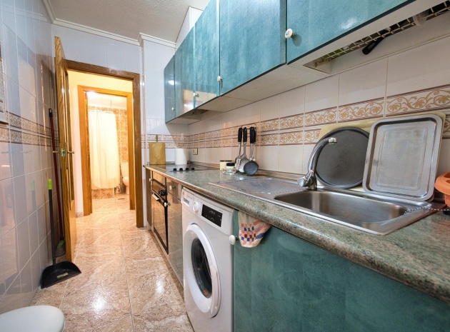 Resale - Apartment - Torrevieja - Beachside Torrevieja