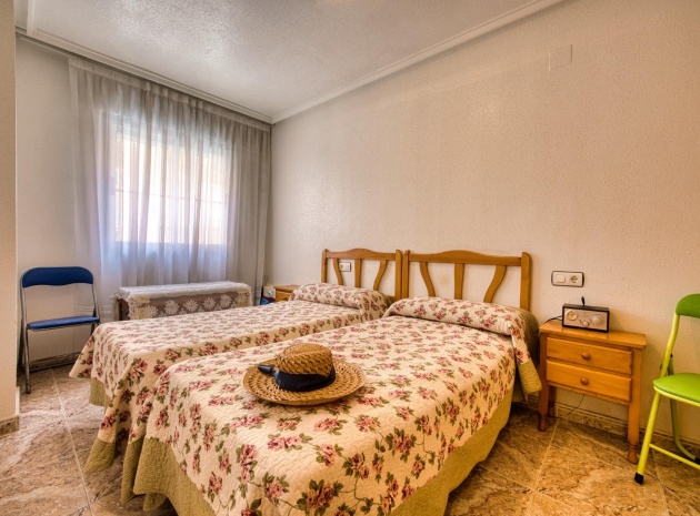 Resale - Apartment - Torrevieja - Beachside Torrevieja