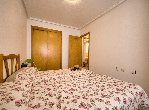Resale - Apartment - Torrevieja - Beachside Torrevieja