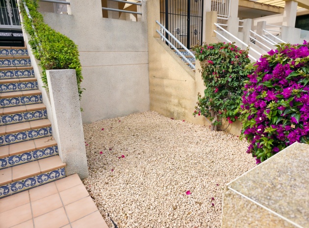 Resale - Apartment - Villamartin - vista golf