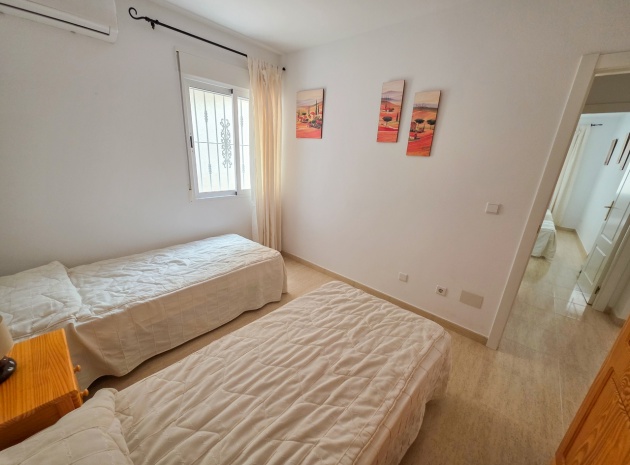 Resale - Apartment - Villamartin - vista golf