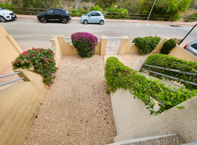 Resale - Apartment - Villamartin - vista golf
