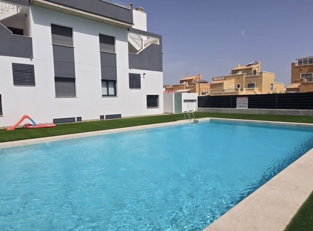 Återförsäljning - Lägenhet - Orihuela - Orihuela Costa
