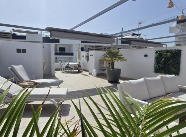 Återförsäljning - Lägenhet - Orihuela - Orihuela Costa