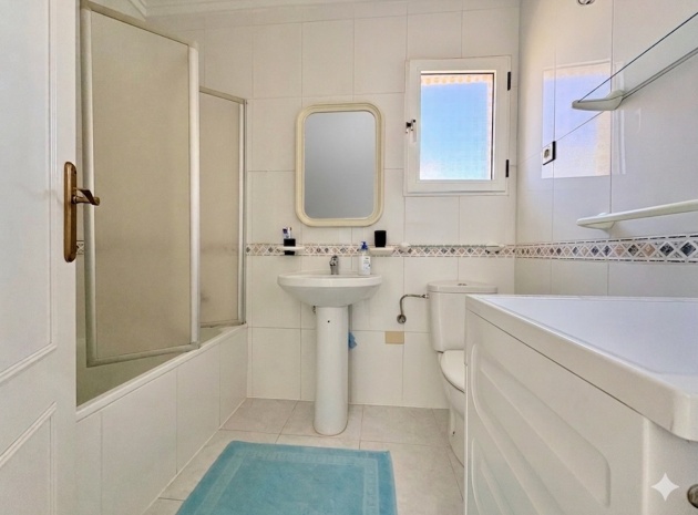 Resale - Apartment - La Florida  - La Florida
