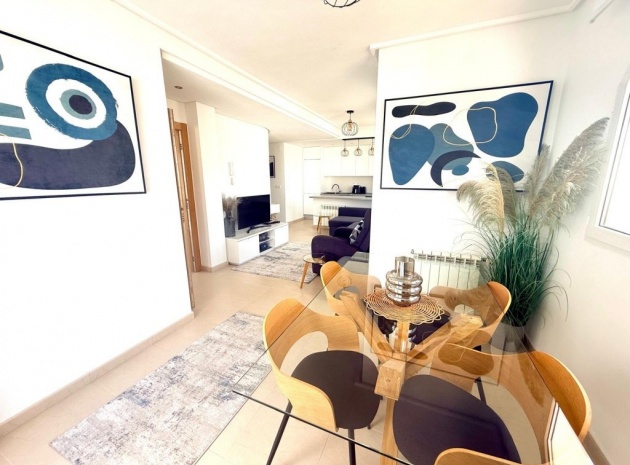 Resale - Apartment - Sucina