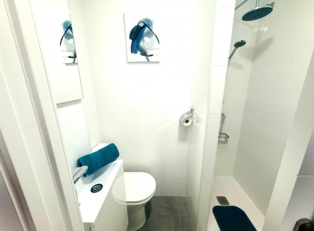 Resale - Apartment - Sucina