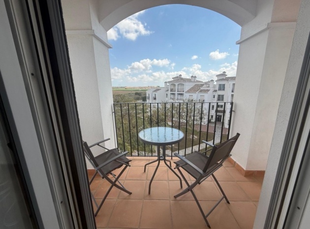 Resale - Apartment - Sucina