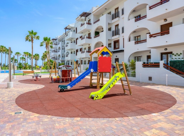 Wiederverkauf - Wohnung - Los Alcazares - Serena