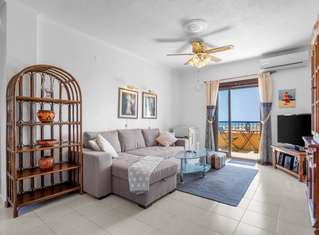 Resale - Apartment - Torrevieja - Torrevieja Centro