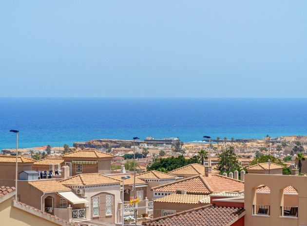 Resale - Apartment - Torrevieja - Torrevieja Centro