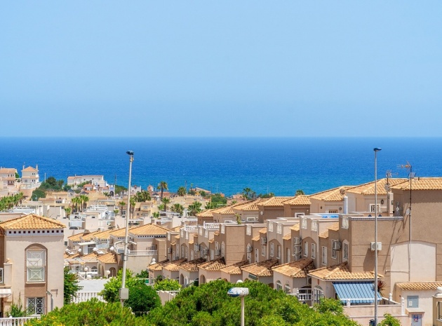Resale - Apartment - Torrevieja - Torrevieja Centro