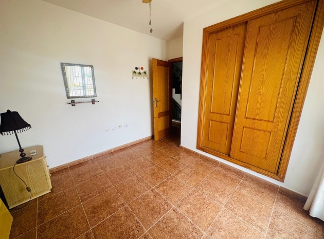 Resale - Townhouse - Orihuela - Entre Naranjos