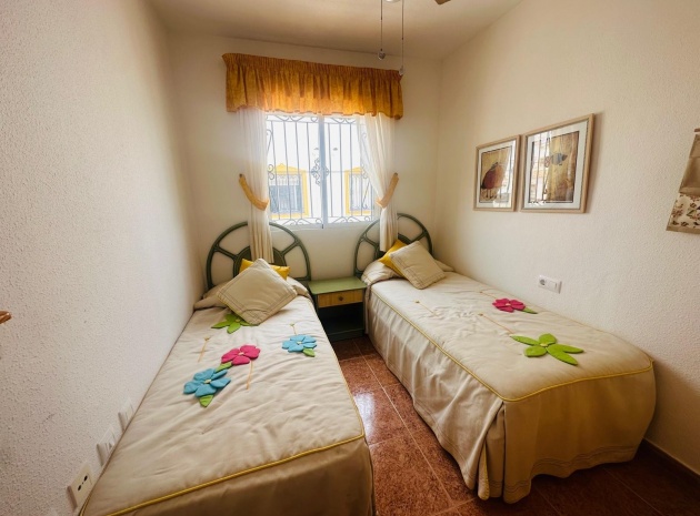 Resale - Townhouse - Orihuela - Entre Naranjos