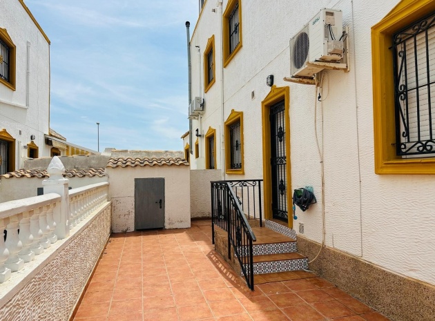 Resale - Townhouse - Orihuela - Entre Naranjos