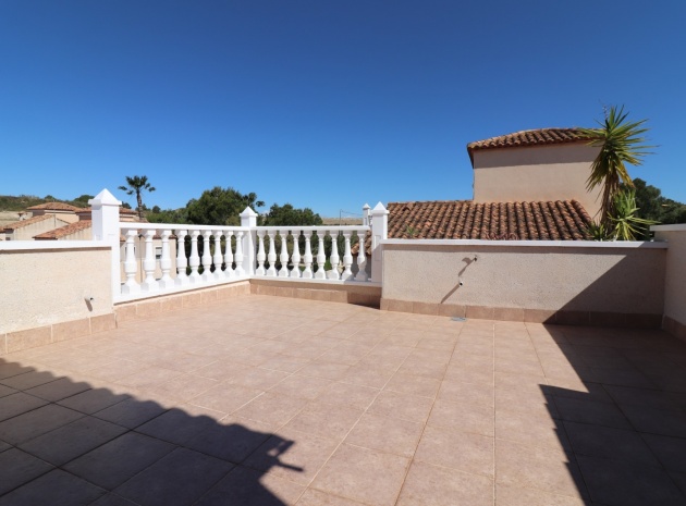 Återförsäljning - Villa - San Miguel de Salinas - Lake View Mansions