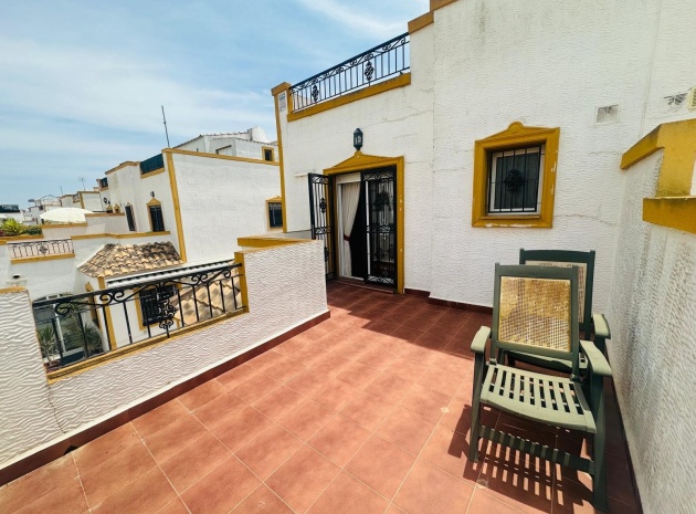 Resale - Villa - Los Montesinos - entre naranjos