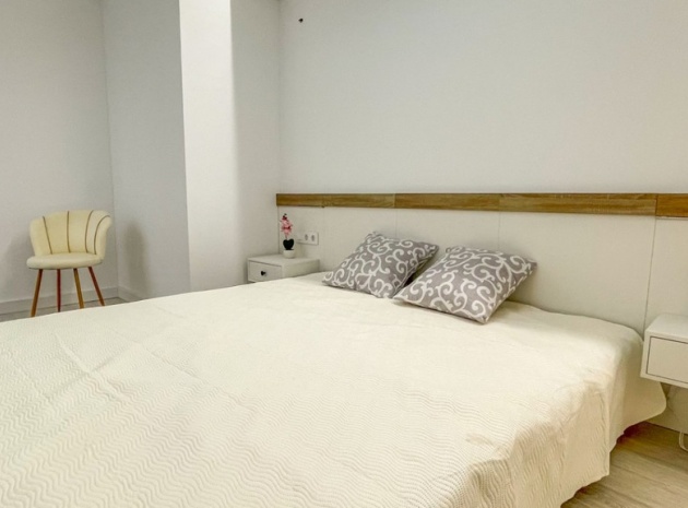 Wederverkoop - Appartement - Torrevieja - Torrevieja Centro
