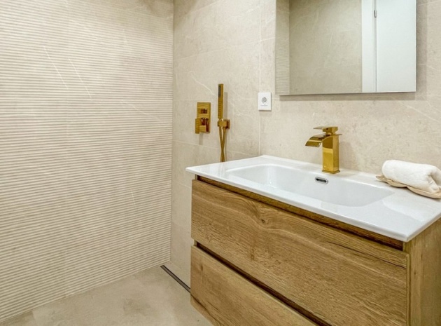 Wederverkoop - Appartement - Torrevieja - Torrevieja Centro