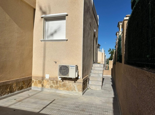 Wiederverkauf - Stadthaus - Orihuela - Villamartin