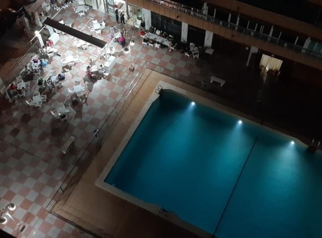 Wiederverkauf - Wohnung - Torrevieja - Torrevieja Centro