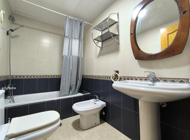 Revente - Appartement - Pinoso - Pinoso Centro