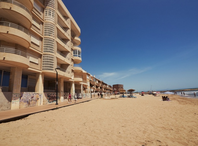 Wiederverkauf - Wohnung - Torrevieja - La Mata