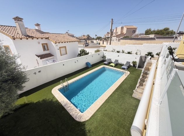 Wiederverkauf - Villa - Villamartin - El Galan