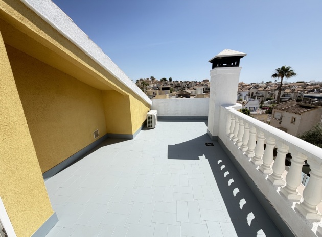 Wiederverkauf - Villa - Villamartin - El Galan