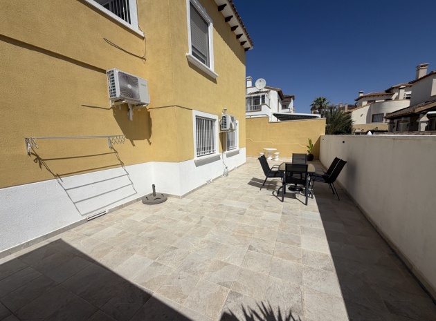 Wiederverkauf - Villa - Villamartin - El Galan