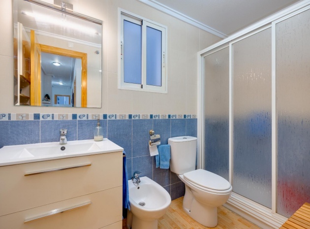 Wiederverkauf - Wohnung - Torrevieja - Playa del Acequión