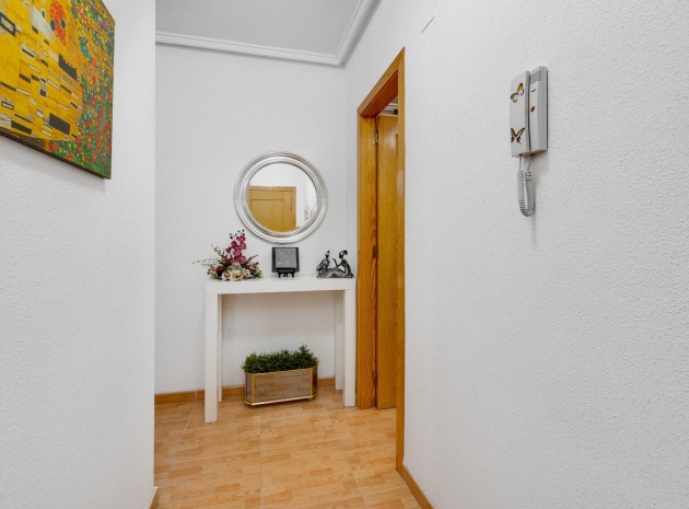 Wiederverkauf - Wohnung - Torrevieja - Playa del Acequión