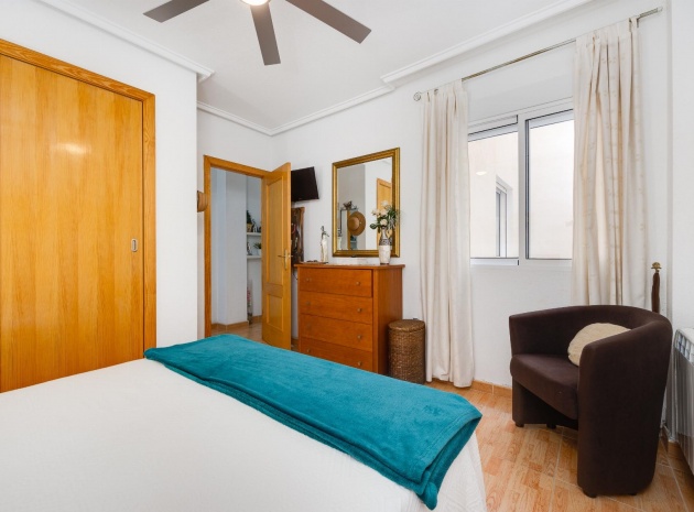 Wiederverkauf - Wohnung - Torrevieja - Playa del Acequión