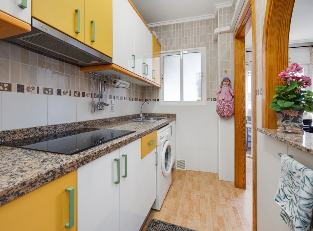 Wiederverkauf - Wohnung - Torrevieja - Playa del Acequión