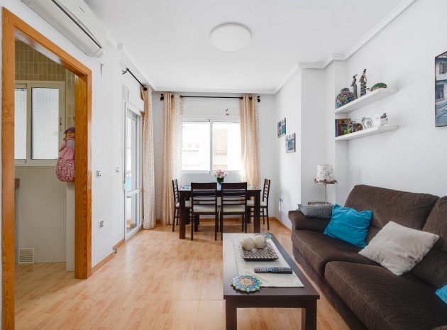 Wiederverkauf - Wohnung - Torrevieja - Playa del Acequión